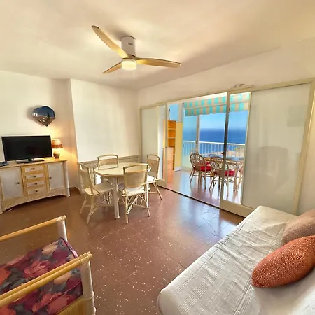 Apartment Blaumar *